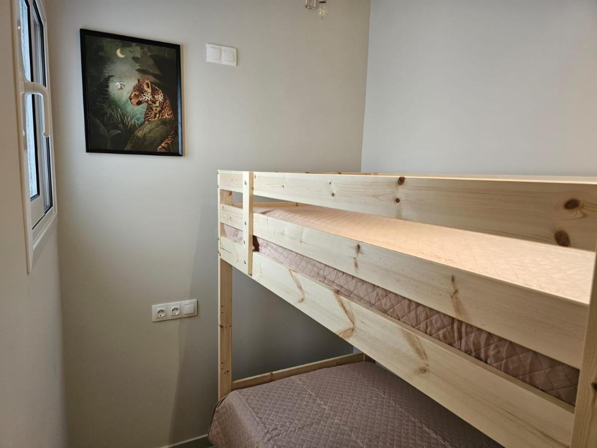 Agora Luxury Apartment 3 Лоутраки Экстерьер фото